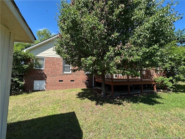 Building Photo - 2827 Beringer Dr