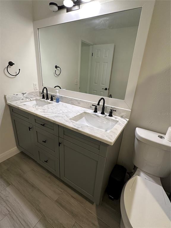 Building Photo - 2400 Feather Sound Dr