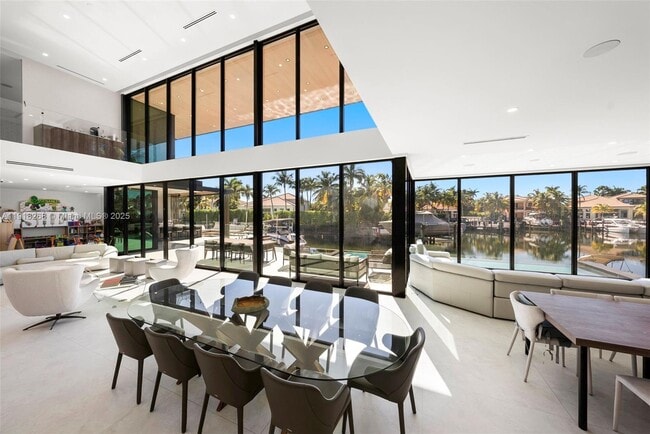 Building Photo - 1102 Washington St