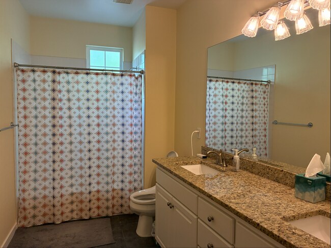 Building Photo - 1622 Huckleberry Cir