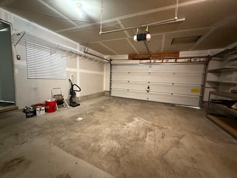 Building Photo - 15503 NE 84th St