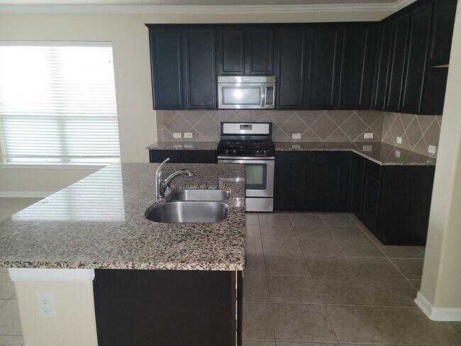 Building Photo - 17223 Pecos Park Ln