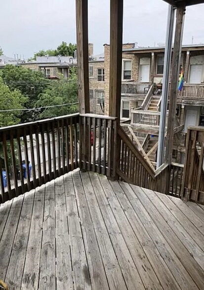 Building Photo - 4846 N Drake Ave
