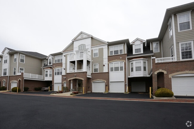 Building Photo - HiddenBrooke