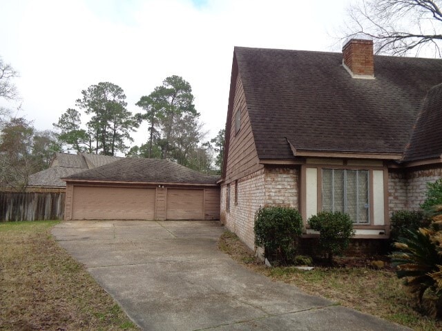 Building Photo - 702 Oder Ln