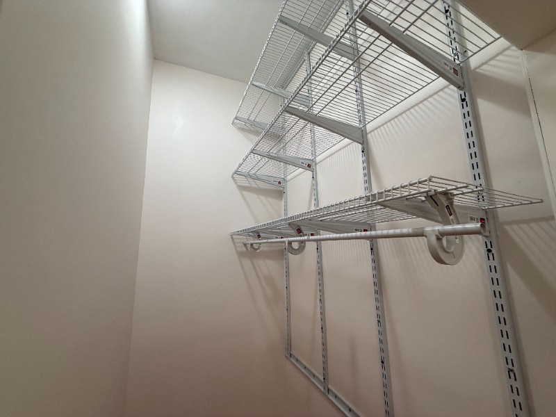 Building Photo - 180 Bay 26th St