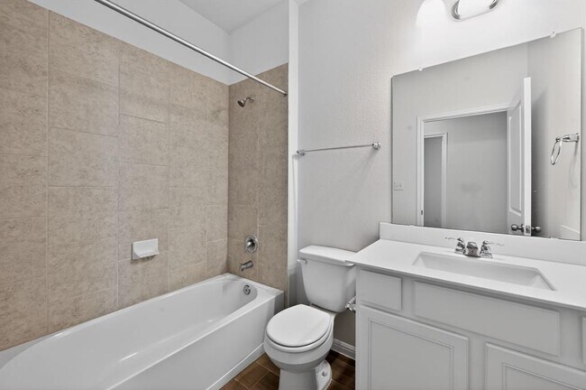 Building Photo - 221 Arabian Colt Dr