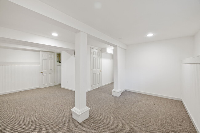 Primary bedroom - 2338 NW Hoyt St