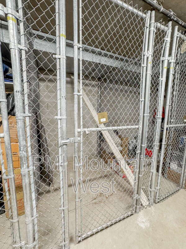 Building Photo - 171 E 3rd Ave