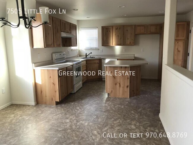 Building Photo - 7505 Little Fox Ln
