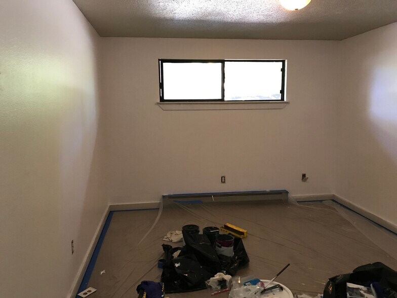 7835 Master Bedroom - 7834 Custer Rd W