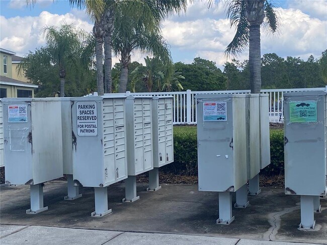 Building Photo - 20406 Needletree Dr