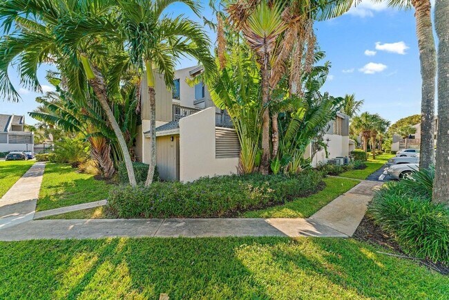 Building Photo - 1605 US-1