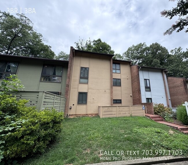 Primary Photo - 11716 Indian Ridge Rd