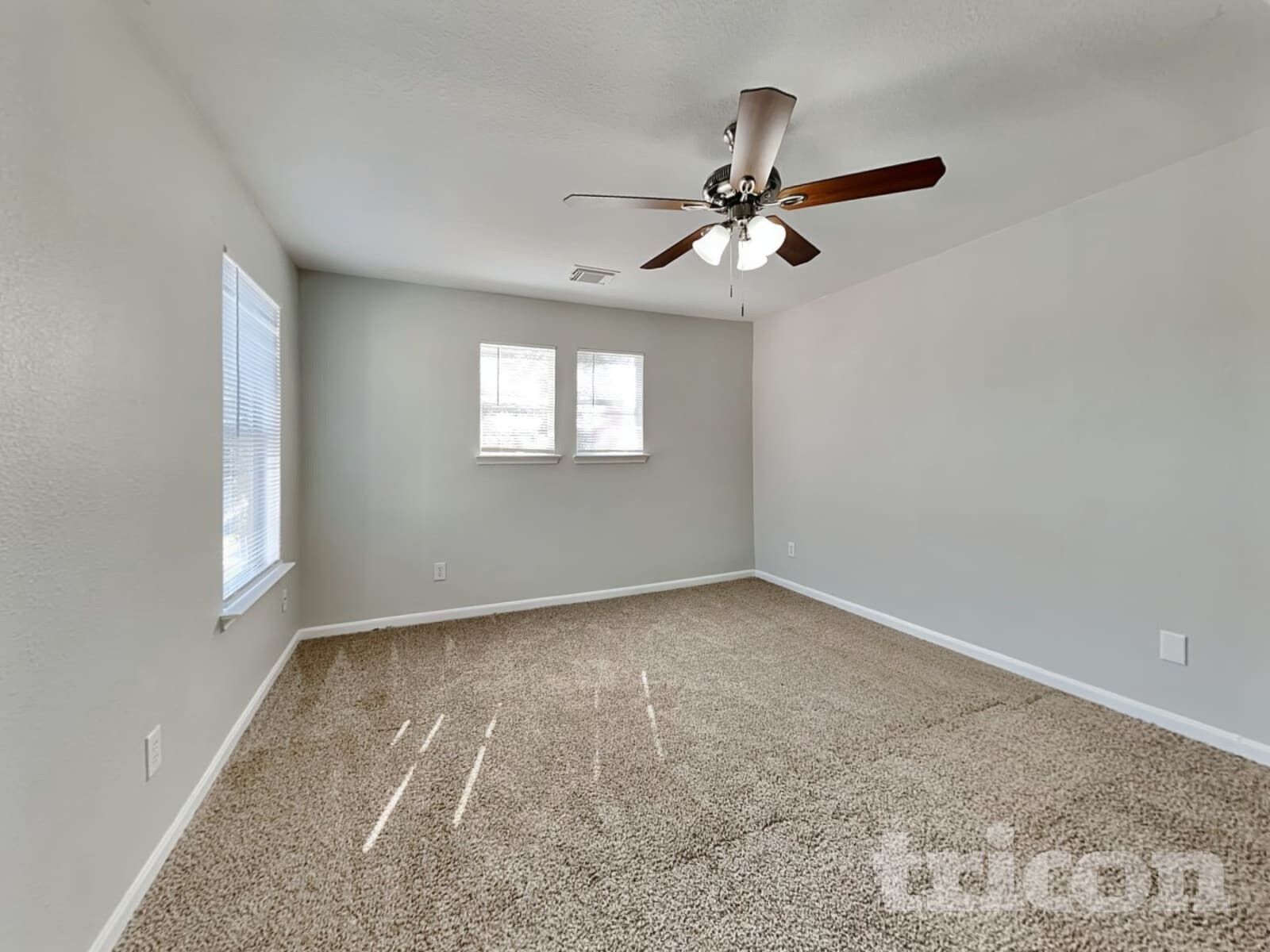 Building Photo - 10111 Victoria Falls Ln