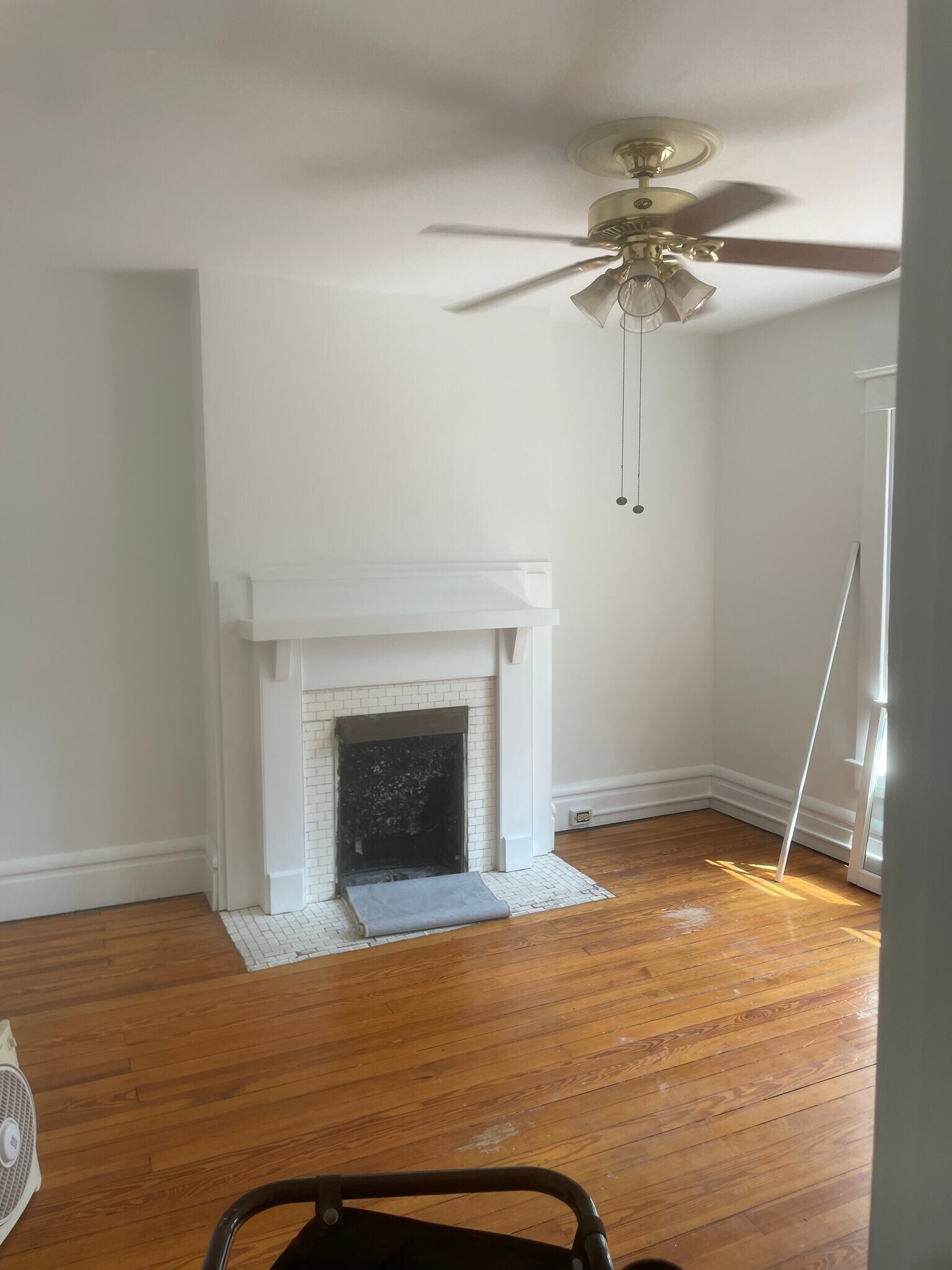 Building Photo - 68 E Oakland Ave