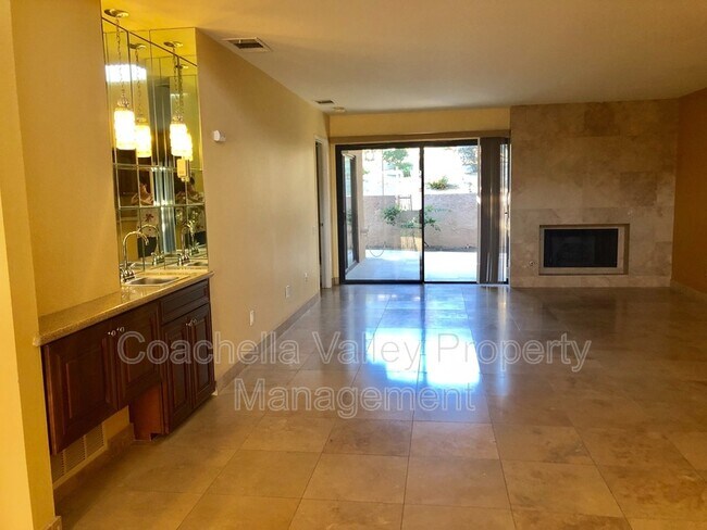Building Photo - 48993 Canyon Crest Ln