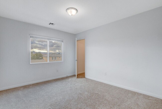 Building Photo - 7821 Tomsburgh Ln