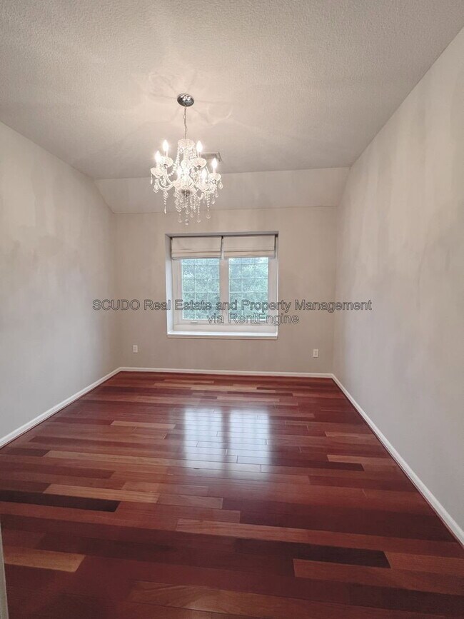 Building Photo - 11453 Cody St