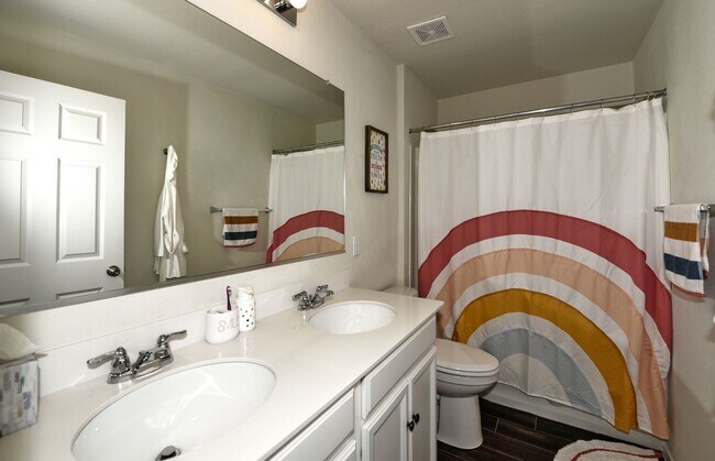 Building Photo - 7807 Cottonwood Ridge