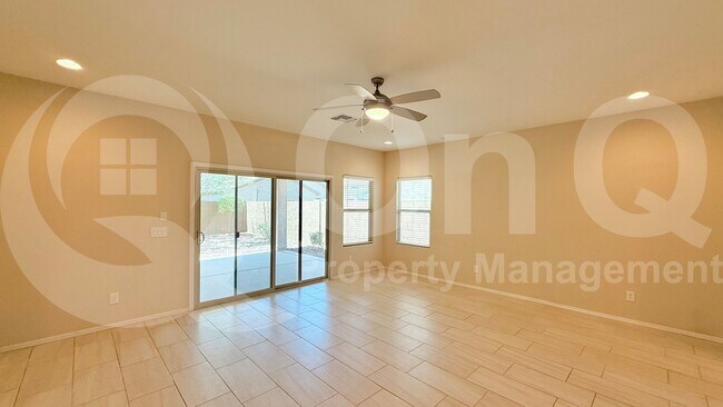 Building Photo - 6613 W Sonoma Way