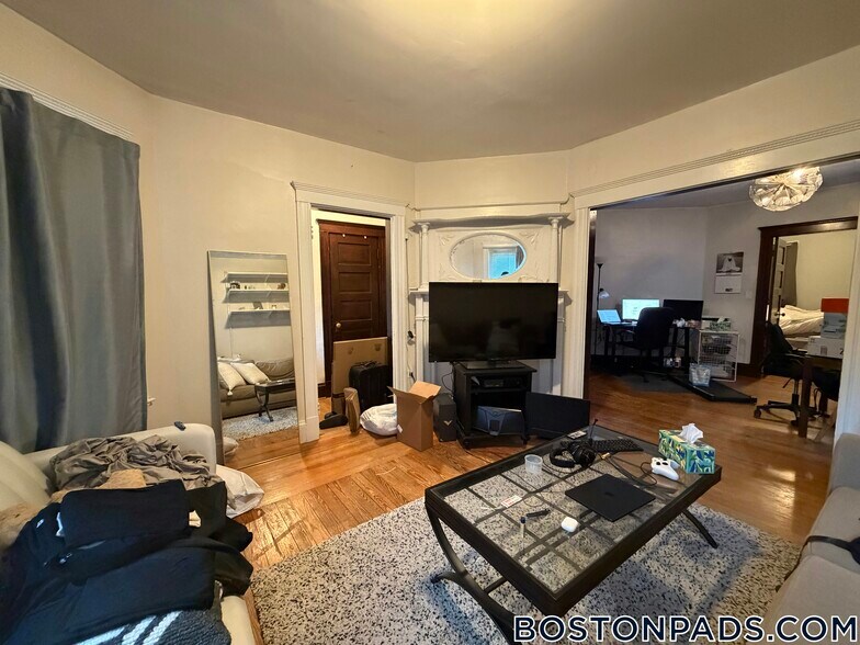 Building Photo - 113 Fresh Pond Pkwy