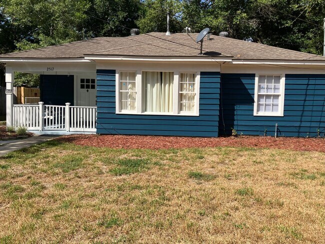 Primary Photo - Gulfport 2 Bedroom