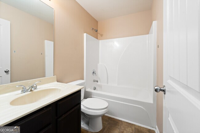 Building Photo - 5884 Little River Rd