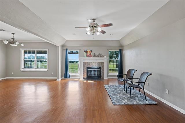 Building Photo - 8617 Jonquil Dr