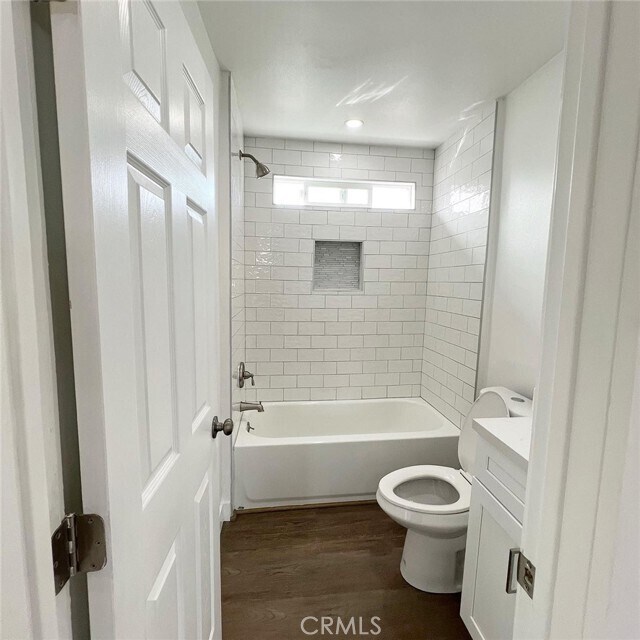 Building Photo - 6422 Crescent St