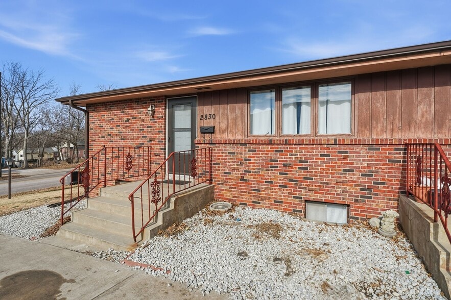 Building Photo - 2830 S 13th St