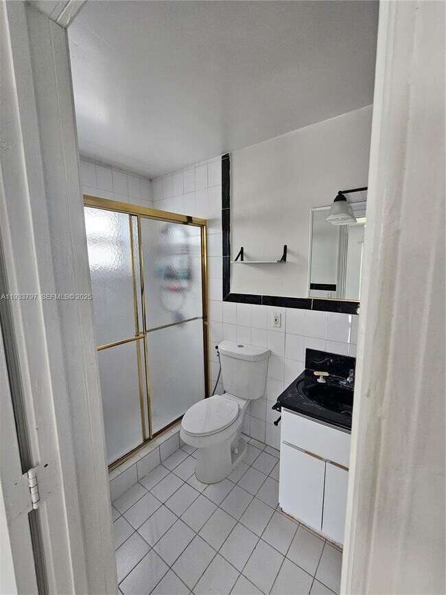 Building Photo - 20514 SW 92nd Ct