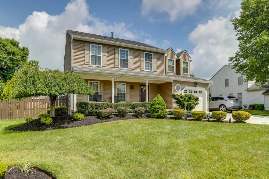 Front - 151 Rambling Rd