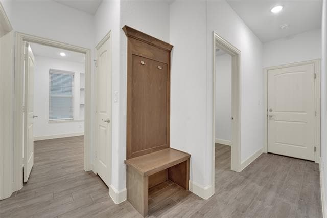 Building Photo - 117 Community Dr