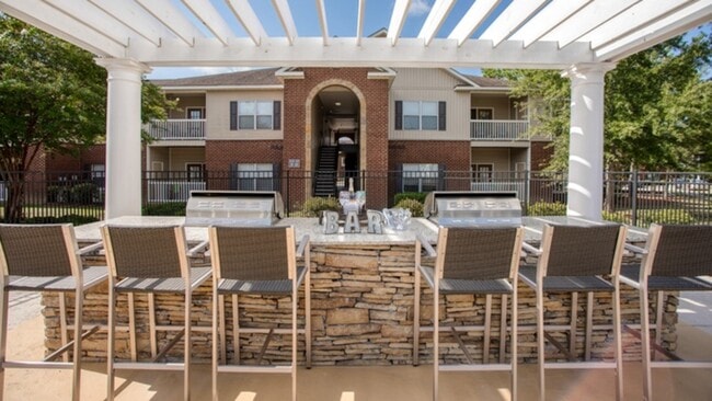 Building Photo - 100 Huntley Apartment Dr