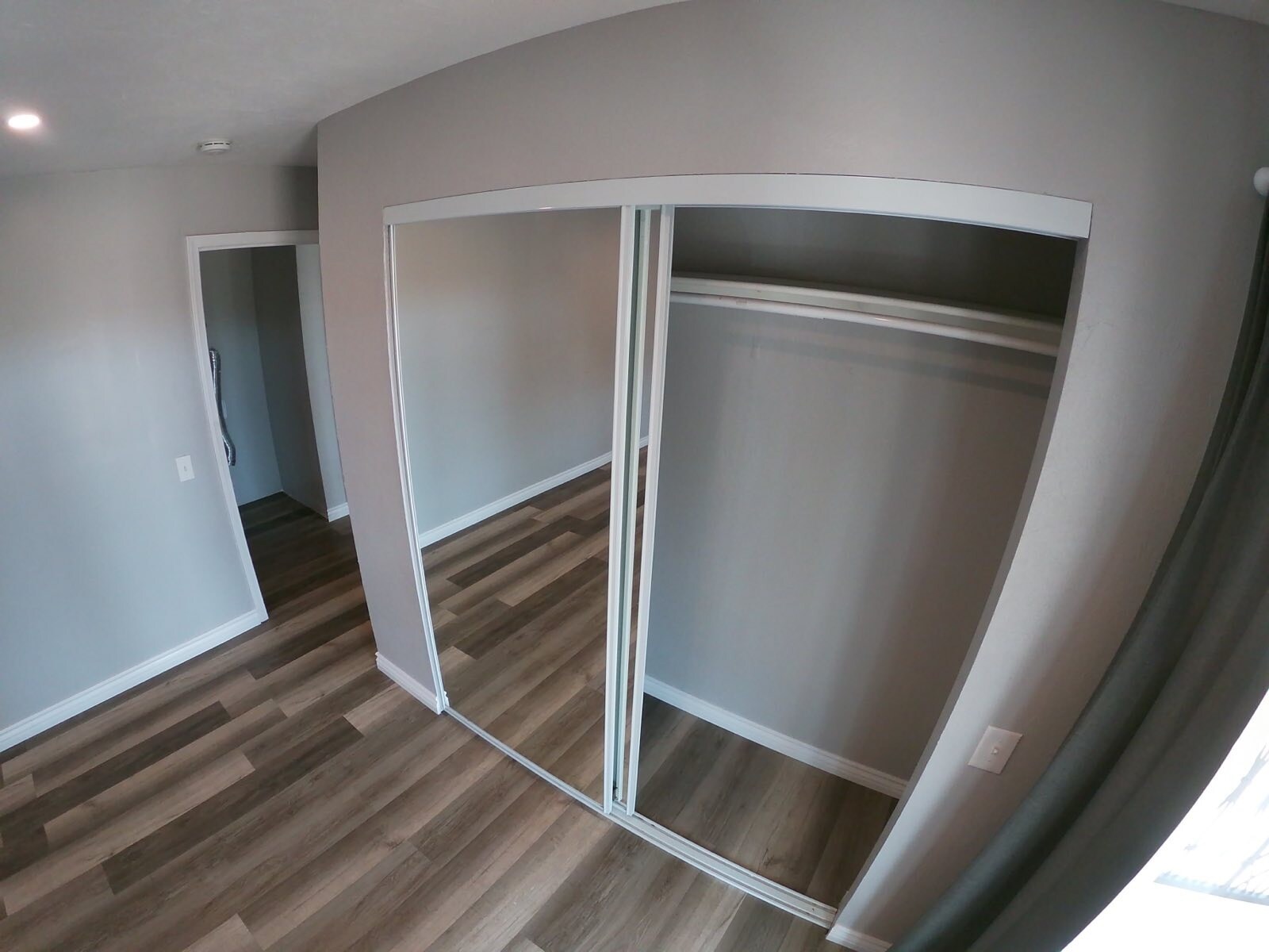 Master Bedroom Closett - 17350 Pinnell St