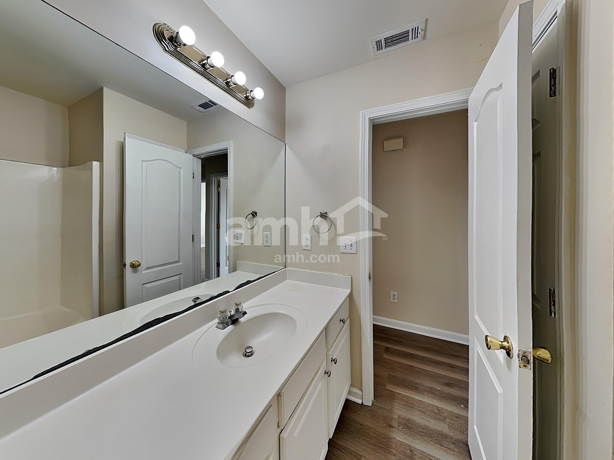 Building Photo - 1172 Cumberland Creek Way SW