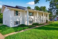 Building Photo - 9512 Heathwood Dr