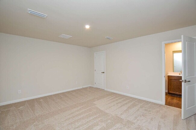 Building Photo - 302 Basildon Street | Lancaster, SC Brand New 3 Bedroom Home Near USC Lancaster