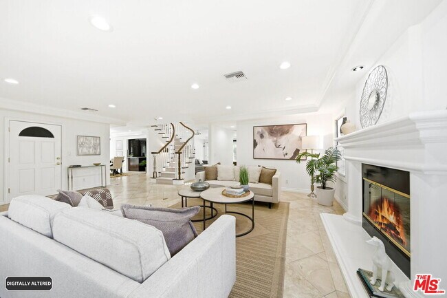 Building Photo - 4115 Laurelgrove Ave