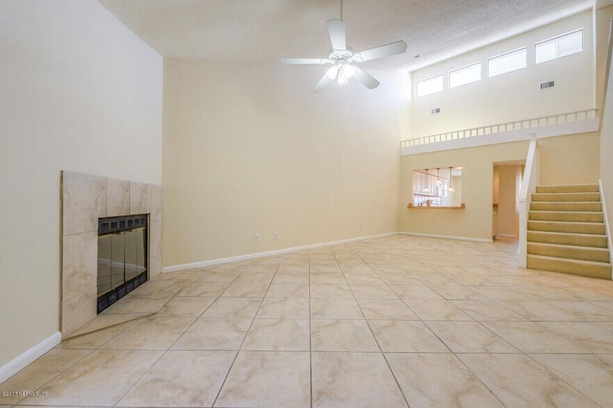 Building Photo - 172 La Pasada Cir S