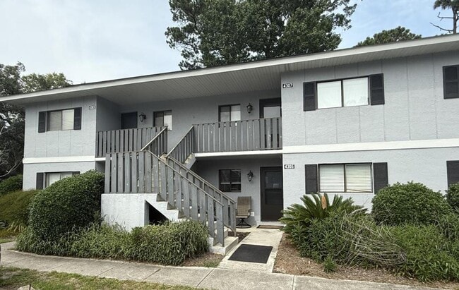 Primary Photo - 4307 Holly Tree Rd