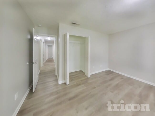 Building Photo - 7925 Liberty School Ln