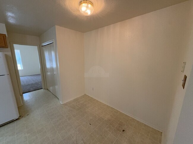 Building Photo - 4500 Deek Dr