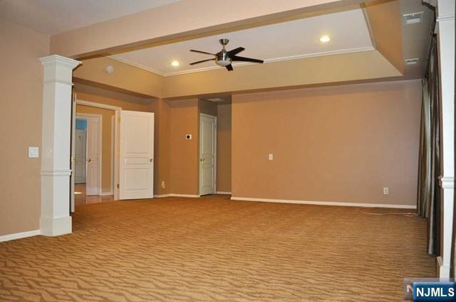 Building Photo - 124 White Pine Ct