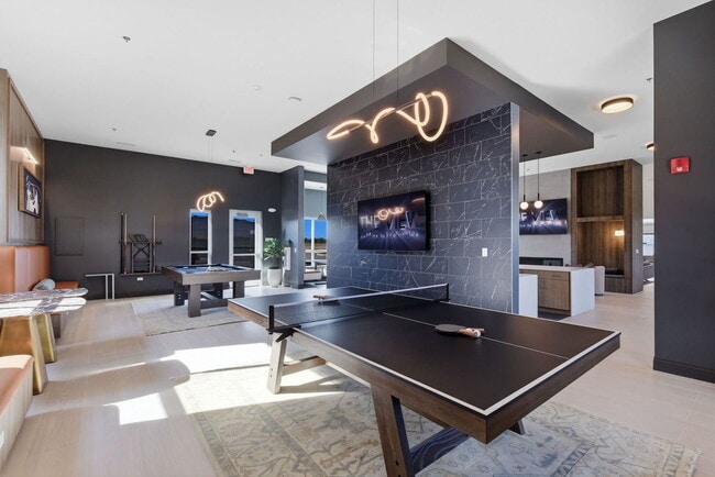 Building Photo - 1225 Rock Run Crossings Dr