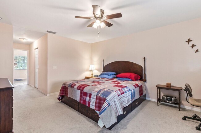 Building Photo - $1,895/month ** Furnished * Annual / Short...