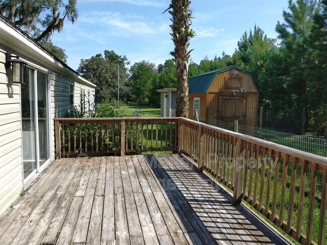 Building Photo - 6455 NW 135th Ave