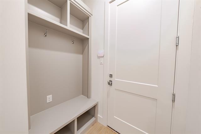 Building Photo - 4129 Grassmere Ln