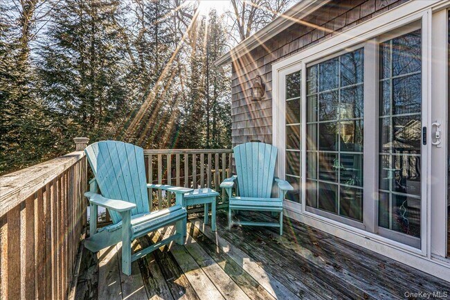 Building Photo - 60 Lilac Rd